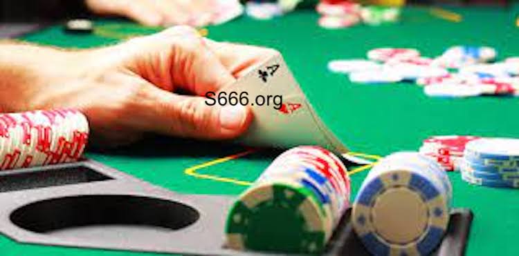 luật poker quốc tế